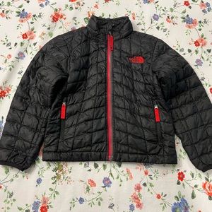 Boys Northface thermoball jacket size 5